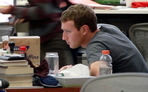 3 bài học kinh doanh từ ông chủ Facebook