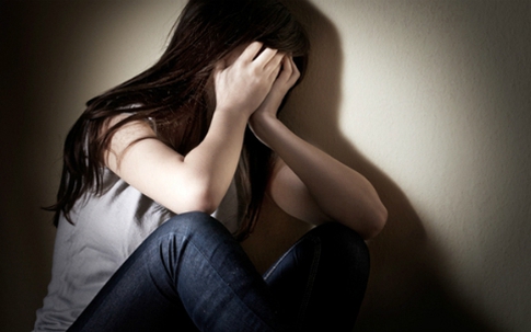 Kết hôn chỉ vì yêu khiến tôi mắc kẹt trong hôn nhân bất hạnh