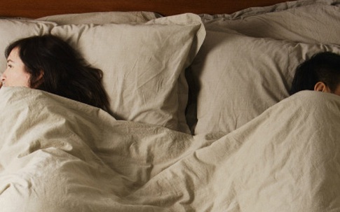 Khát khao của người chồng có vợ thờ ơ chăn gối