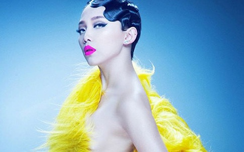 Hình ảnh sexy "gây sốt" của nữ ca sĩ Tóc Tiên