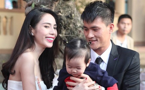 Ngày đầu năm đặc biệt của gia đình Công Vinh