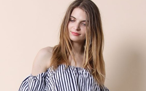 6 kiểu áo trễ vai khiến phái đẹp mê mẩn