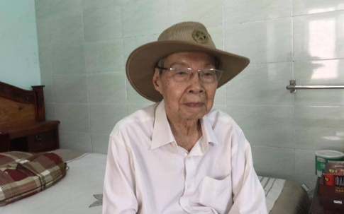 Đạo diễn phim 'Ông cố vấn' hôn mê sâu vì tai biến
