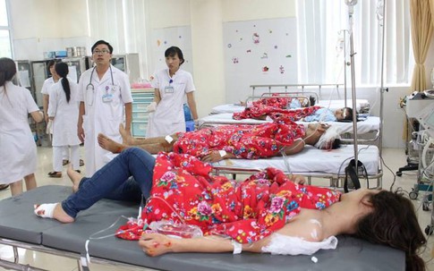 Quảng Ninh: Sét đánh chết 2 người, 4 người bị thương