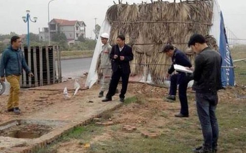 2 bảo vệ bị khống chế, trói tay chân tại công trường