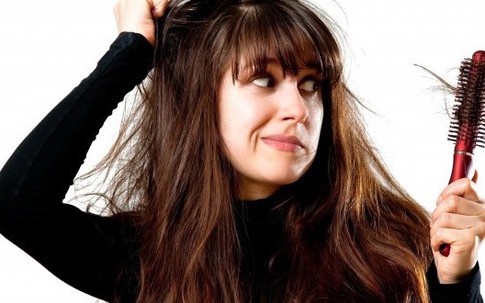 7 thủ phạm gây rụng tóc