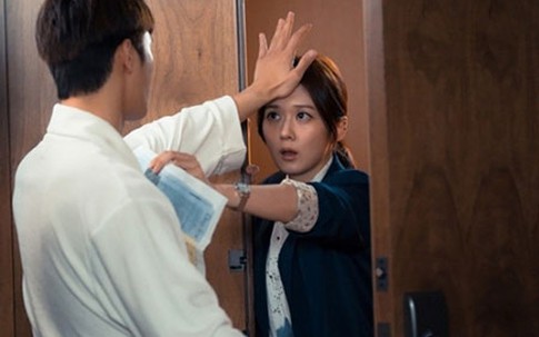 Cười nghiêng ngả với chiêu làm lành của chồng “xí trai”