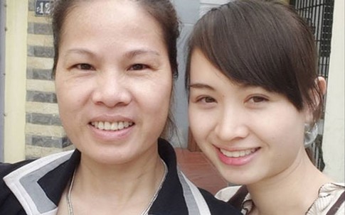 Chuyện mẹ chồng nửa đêm "lén" dậy pha sữa cho cháu khiến con dâu phát khóc