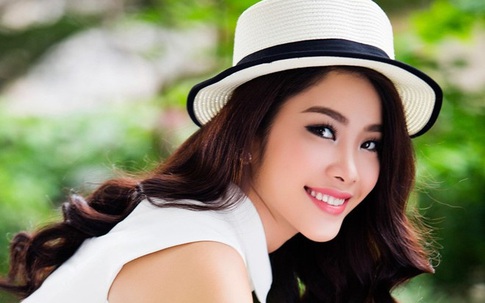 Nam Em đại diện Việt Nam thi Hoa hậu Trái đất 2016