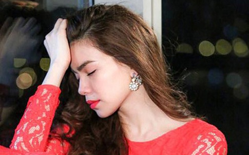 Hồ Ngọc Hà bản lĩnh mở cửa facebook cá nhân giữa tâm bão cướp chồng