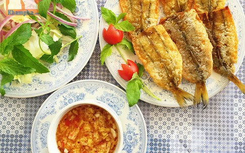 Mẹo rán cá không bắn dầu và cách pha nước chấm cá tuyệt ngon