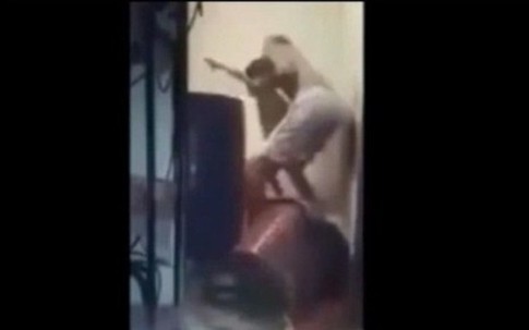 Fanpage đăng clip “bố dìm con 1 tuổi vào lu nước” đã chỉnh sửa nội dung