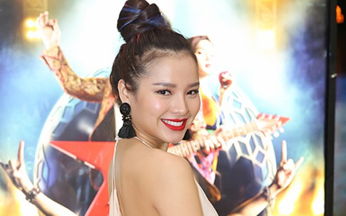 Phương Trinh Jolie sợ Nhung Kate ghen khi diễn tình tứ với Trí Nguyễn