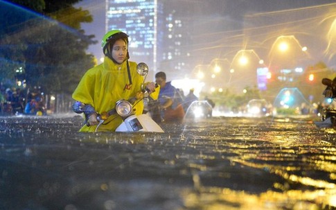 TP Hồ Chí Minh: Thiệt hại nặng nề trong trận mưa cực lớn