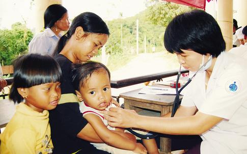 Kiến tạo một tương lai tươi sáng cho trẻ em gái