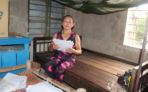 Đắng cay sau kiếp chồng chung