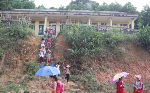 Gian nan đường tìm con chữ ở huyện vùng cao