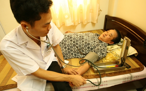 Trọn nghĩa, vẹn tình với người có công