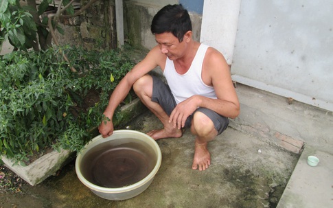 Người dân Vĩnh Quỳnh mong mỏi có nước sạch