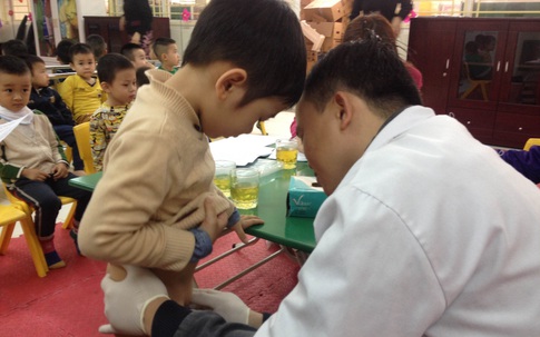 Cha mẹ phát hoảng vì bất thường “vùng kín” của con trai