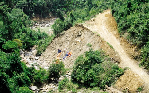 Vụ sập lán vàng ở Lào Cai: Phát lộ nhiều bất nhất trong báo cáo thiệt hại