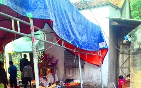 Xúc phạm bố vợ, bị anh rể dùng cào sắt bổ chết