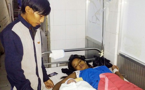 Sản phụ sinh bé trai 2,6 kg trên tàu cao tốc ở Kiên Giang