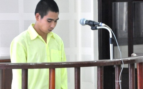 13 năm tù cho gã trai chuyên cướp tài sản của phụ nữ đi đường