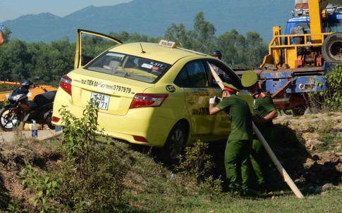 Đà Nẵng: Tài xế taxi bị giết trong đêm