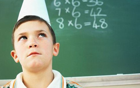 Đặc điểm não bộ của trẻ và cách dạy toán học
