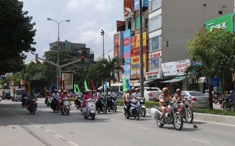 Mít tinh hưởng ứng Ngày Toàn dân mua và sử dụng muối i ốt