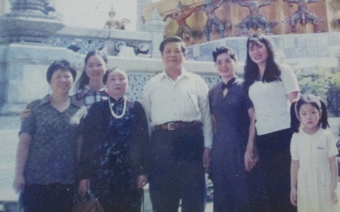 Gia đình tứ đại đồng đường thời nay - có tồn tại thứ "hạnh phúc thích nghi"?