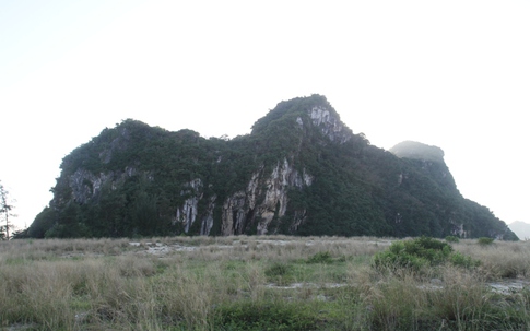 Bé 6 tuổi tử vong vì rơi xuống động Âm Phủ