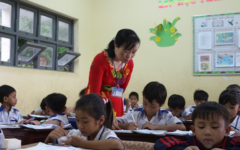 Cô giáo nghèo 20 năm gắn bó với xã đảo ở cực nam Tổ quốc