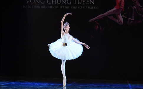 Vở ballet kinh điển “Kẹp hạt dẻ” của Nga tuyển chọn diễn viên nhí