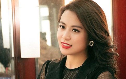 Hoàng Thùy Linh đi qua sóng gió nhờ ai?