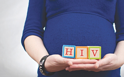 Làm gì khi phát hiện nhiễm HIV khi có thai?