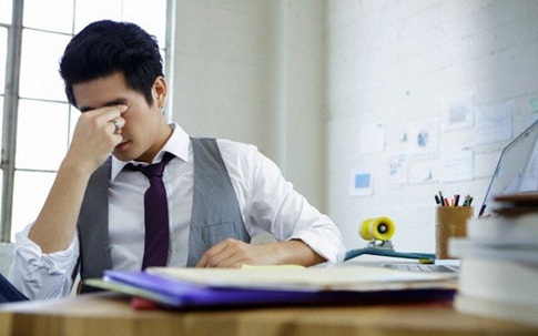 Mỗi lần ôm là bạn gái tôi lại giận dỗi