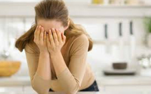 Chị dâu không cho mẹ tôi bế cháu vì không được ra ở riêng