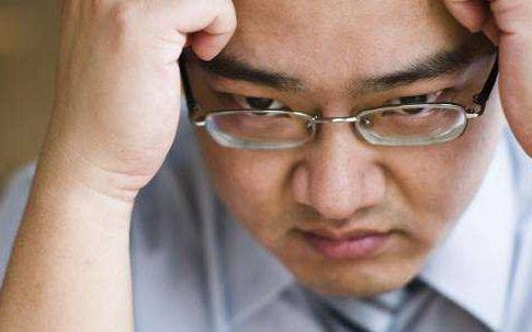 Đòn dằn mặt vợ của những ông chồng bị "cắm sừng"