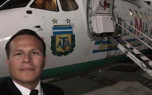 Lời cuối của máy bay chở tuyển Brazil gặp nạn: 'Hết xăng'