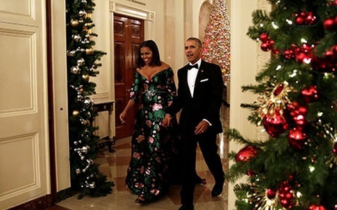 Bà Obama lộng lẫy bên chồng trong tiệc Nhà Trắng