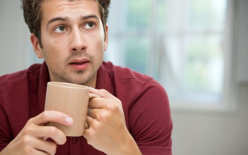 Tôi khổ sở với bà mẹ vợ hay buôn chuyện