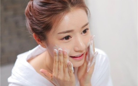 Những thói quen không ngờ 'đẩy' da bạn vào đường 'xấu cùng tận'