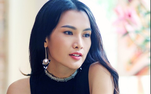 Anh Thư mất 5 năm đợi chồng ký đơn ly hôn