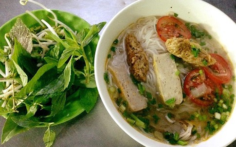 5 món bánh canh hút khách ở Sài Gòn