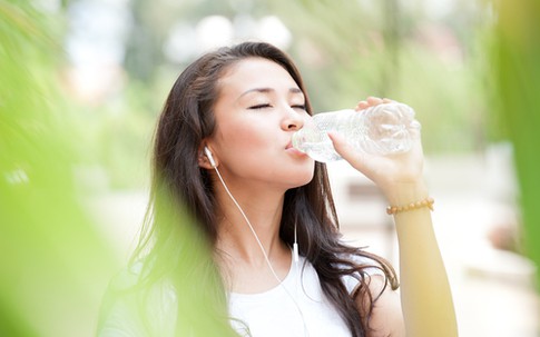 3 cách cung cấp độ ẩm cho làn da nhanh chóng và hiệu quả nhất