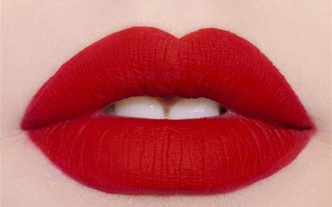 Cùng là son đỏ mà các nàng có tận 9 sự lựa chọn cho mùa lạnh này đấy