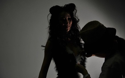 Sự thật công việc của mẫu nữ sexy trên võ đài boxing