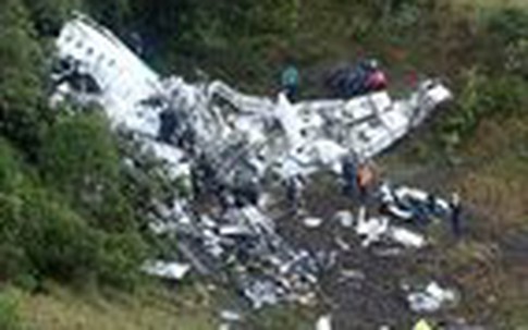 Xác định nguyên nhân máy bay chở một đội bóng Brazil rơi